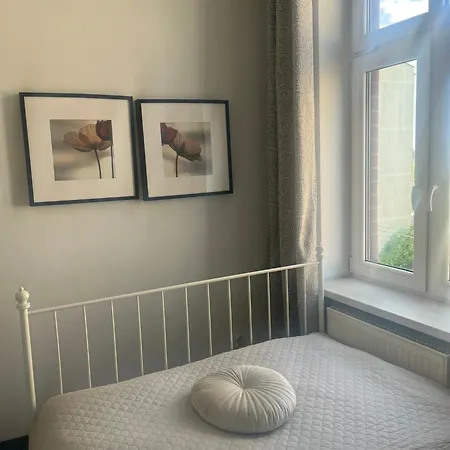 Hstyle Mikolowska 9 *